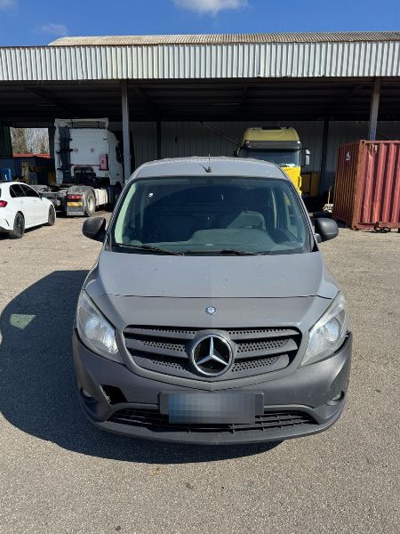 Furgão Mercedes Citan - Liquidação Judicial n. 48/2025 - Tribunal de Roma