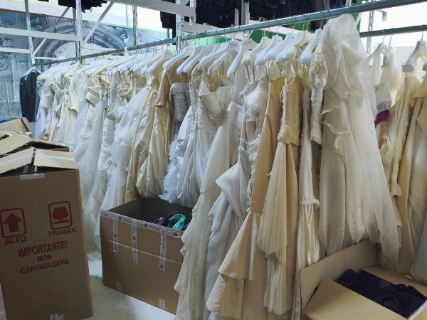 Abiti e accessori uomo/donna, - Macchine per cucire, tessuti e attrezzature - Liquidazione Giudiziale n. 15/2025 - Tribunale di Latina - Vendita 6