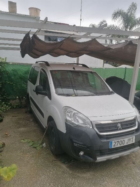 Furgone Peugeot a Marbella, Málaga - Tribunale Mercantile N°3 di Málaga