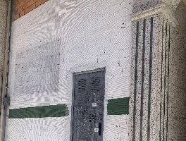 Недвижимость в Понтеведре, два участка в Сильеде и коммерческое помещение в Лалине