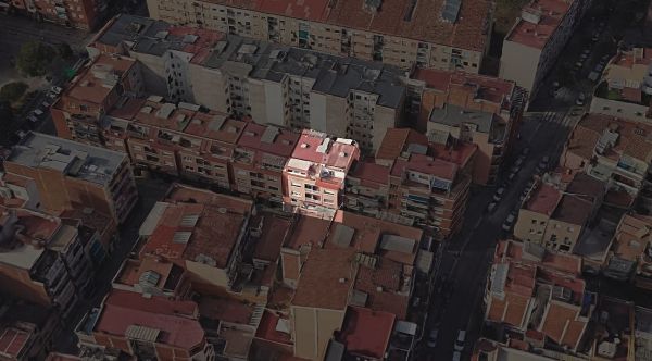 50% share of a property located in Badalona - Commercial Court No. 10 of Barcelona