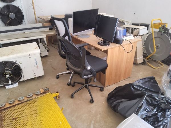 Carrello elevatore, transpallet elettrico - Arredi e attrezzature ufficio - Liquidazione Giudiziale n. 32/2025 - Tribunale di Latina 