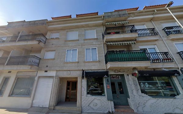 Appartamento con posto auto e cantina a Nigrán, Pontevedra - Vendita Privata - 1