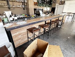 Arredi e attrezzature pe' bar/ristorante