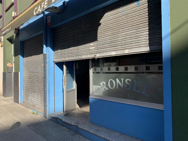 Verslunarrými staðsett í Ferrol - Dómstóll verslunar N°3 í A Coruña