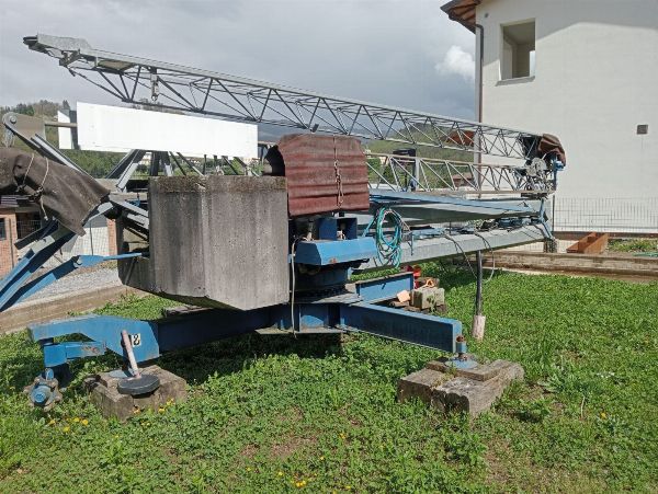 Gru automontante Benazzato 197 S - Vendita Privada - Vendita 4