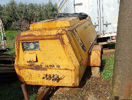 Traktor rolniczy Massey Ferguson i - Sprzęt do robót ziemnych