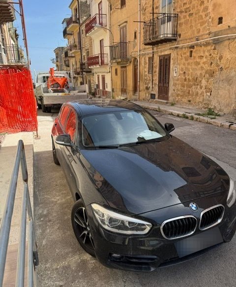 BMW 118D και έπιπλα και εξοπλισμός για μίνι μάρκετ - Δικαστική Εκκαθάριση 13/2025 - Δικαστήριο Termini Imerese