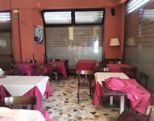 Møbler og udstyr til restauranter - Retslig Likvidation nr.36/2025 - Retten i Latina - Salg 3