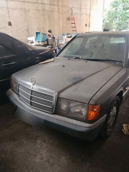 Kamper Laika Laserhome 620 - Mercedes 190E 2.0 - Motocykl Betamotor Euro 350 - Upadłość nr 11/2021 - Sąd w Reggio Calabria