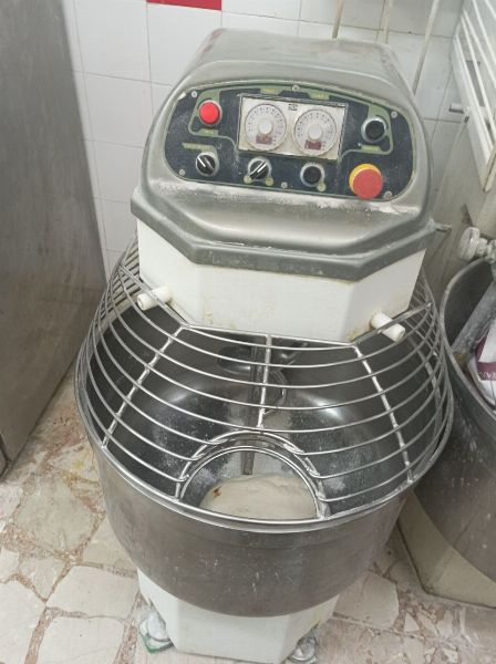 Mobles i equipaments per a forn de pa - Liquidació Controlada 25/2025 - Tribunal de Palerm