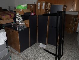 Unit&agrave; di climatizzazione e uffici - Magazzino componenti impianti di climatizzazione