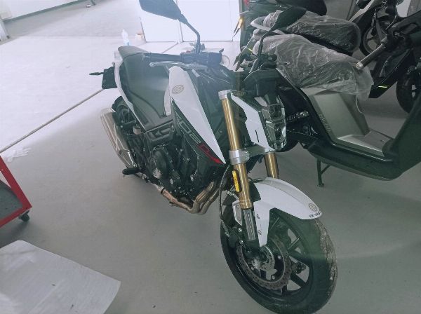 Moto - Ricambi e Accessori - Liquidazion Gi&uuml;diziaria 30/2025 - Trib&uuml;nal de Palermo - Vendita 5