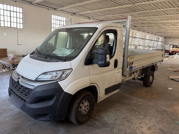 Bauunternehmen &ndash; Fahrzeuge, Ausr&uuml;stung und Materialien &ndash; Gerichtliche Verwaltung 4206/2025 &ndash; Gericht von Venedig