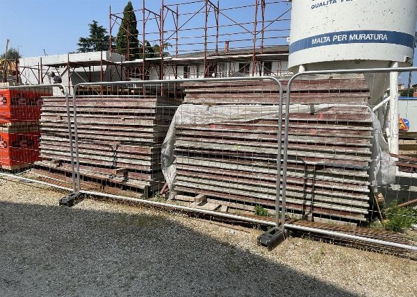 Bauunternehmen &ndash; Fahrzeuge, Ausr&uuml;stung und Materialien &ndash; Gerichtliche Verwaltung 4206/2025 &ndash; Gericht von Venedig