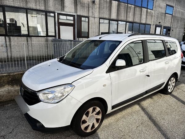 Makineri p&euml;r prodhime tekstile - Automjet Dacia Lodgy - Likuidim Gjyq&euml;sor 65/2025 - Gjykata e Vicenz&euml;s - Shitje 3