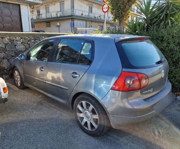 Volkswagen Golf - Piaggio Cosa - Controlled Liquidation 8/2025 - Court of Catania - Sale 3