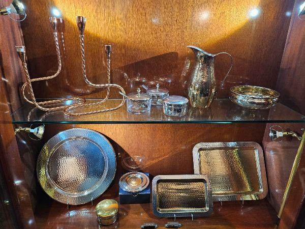 Lotti di decorazione, argenteria, cristalleria, gioielleria e articoli da regalo - Tribunale n. 1 di A Coru&ntilde;a