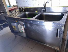 Arredi e attrezzature per ristorazione