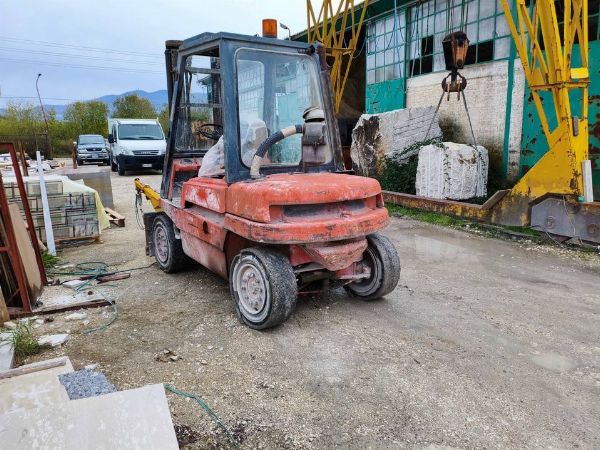 Lavorazione marmi - Macchinari e attrezzature, - Lastre e blocchi di marmo - Liquidazione Giudiziale n. 40/2025 - Tribunale di Cassino - Vendita 3