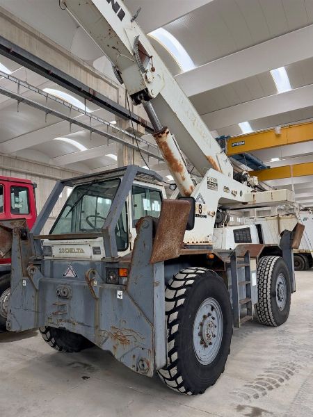 IVECO Magirus 260E43/80 e - Gr&uacute;a m&oacute;vil Bendini 20 Delta - Venta privada - Venta 2