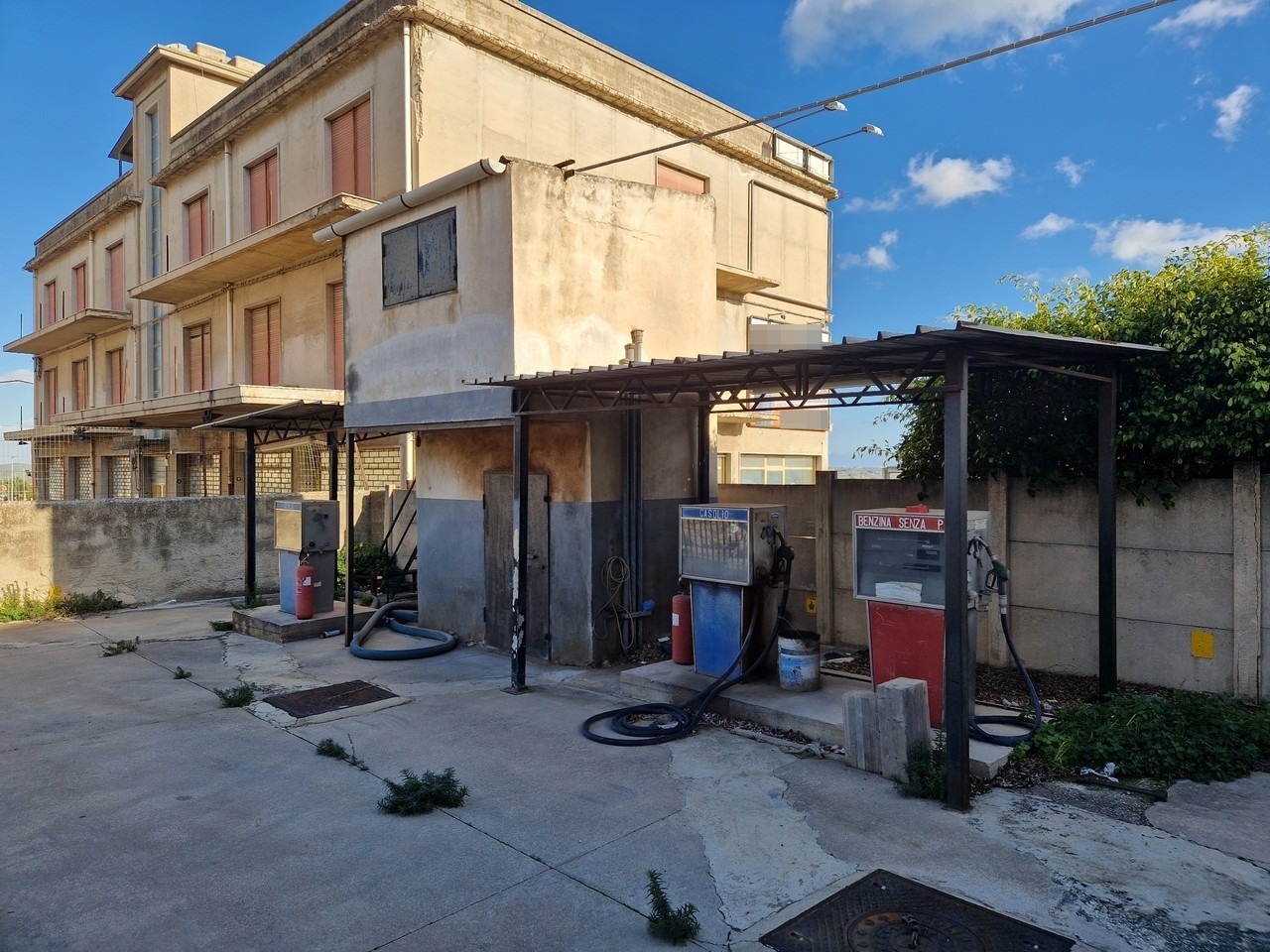 Cessione d'azienda attività di commercio all'ingrosso di carburante a Rosolini (SR)