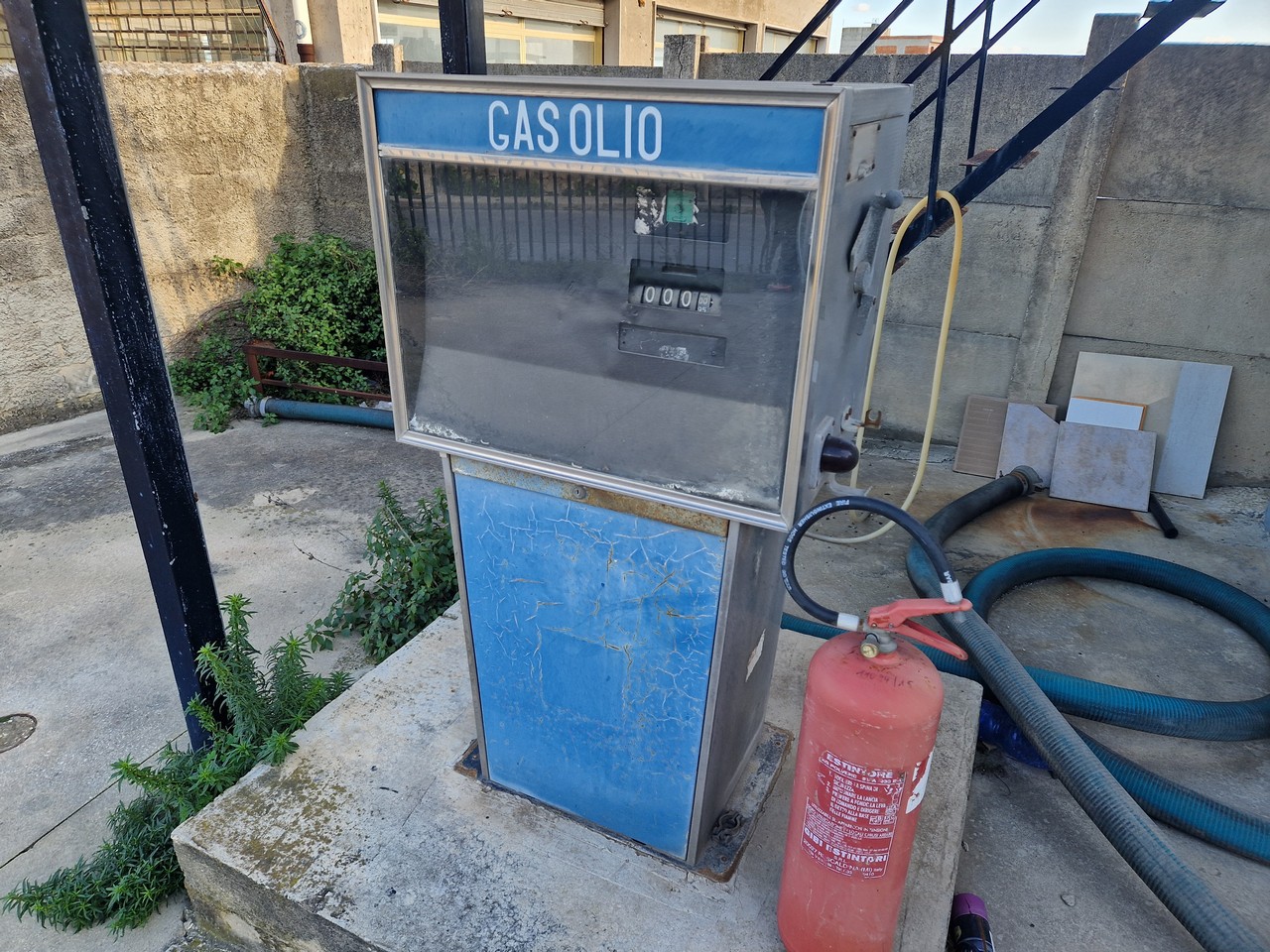 Cessione d'azienda attività di commercio all'ingrosso di carburante a Rosolini (SR)