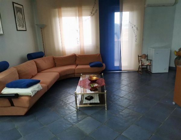 Muebles para el hogar - Liquidación Judicial n.º 2/2025 - Tribunal de Foggia - Venta 3