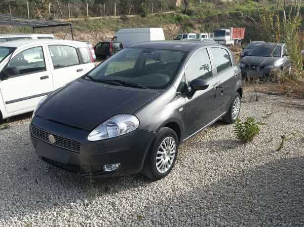Auto - Volkswagen, Opel, Land Rover - FIAT, Ford, Renault e Mini - Procedimento Penale n. 2956/2024 R.G.N.R. - Vendita 5