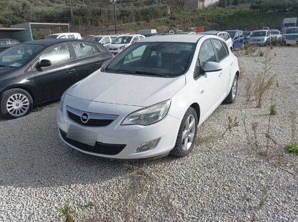 Auto - Volkswagen, Opel, Land Rover - FIAT, Ford, Renault e Mini - Procedimento Penale n. 2956/2024 R.G.N.R. - Vendita 5