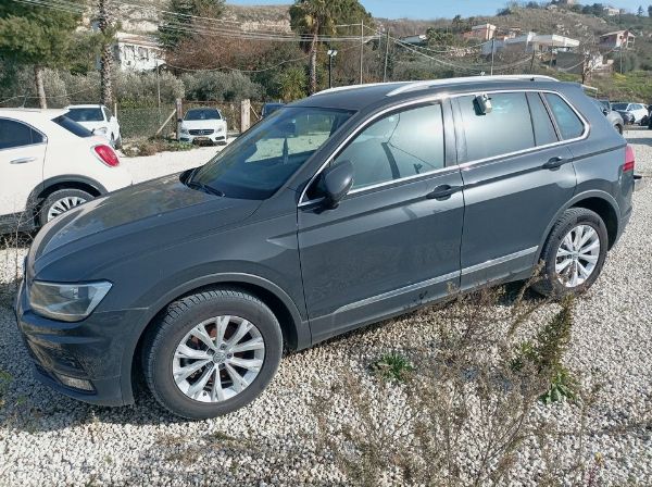 Autos – Volkswagen, Opel, Land Rover – FIAT, Ford, Toyota, Renault und Mini – Strafverfahren Nr. 2956/2024 R.G.N.R. – Verkauf 2