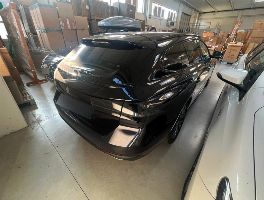 Peugeot 508 e Toyota Auris