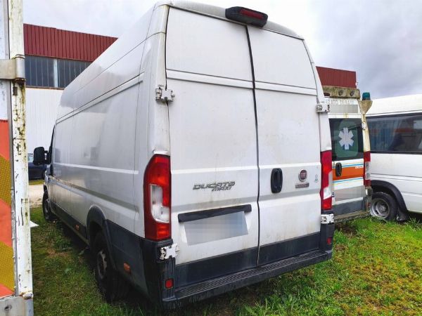 FIAT Ducato -pakettiautot - leasingistä peräisin olevat käyttöomaisuushyödykkeet - Myynti 4