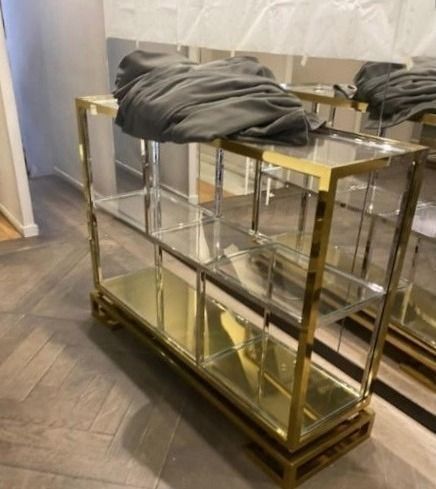 Mobilier pour local commercial - Liquidation judiciaire n° 661/2025 - Tribunal de Rome - Vente 2