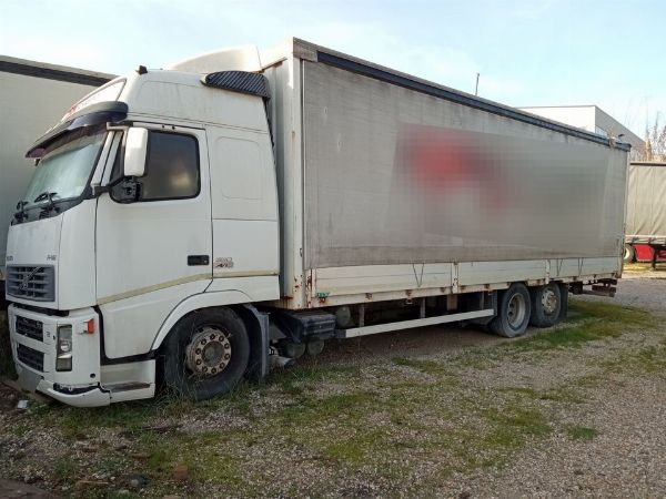 Camions, semiremolcs, - tractors de carretera i maquinària d’obra - Liquidació judicial núm. 52/2025 - Tribunal de Teramo