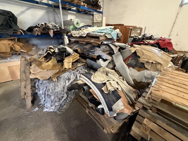 Volkswagen Tiguan a0 - Machines pour maroquinerie - Stock de cuir et simili cuir - Liquidation judiciaire 149/2025 - Tribunal de V&eacute;rone - Vente 2
