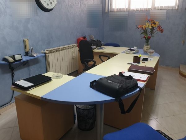 Mobili de Oficina, Herramientas y Equipos de Construcci&oacute;n - Quiebra 15/2019 - Tribunal de Caltanissetta