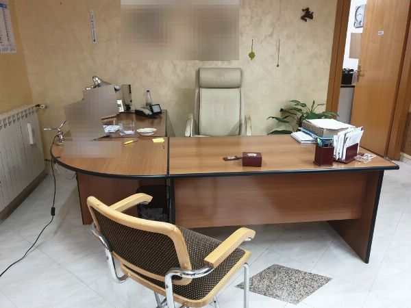 Mobili de Oficina, Herramientas y Equipos de Construcci&oacute;n - Quiebra 15/2019 - Tribunal de Caltanissetta