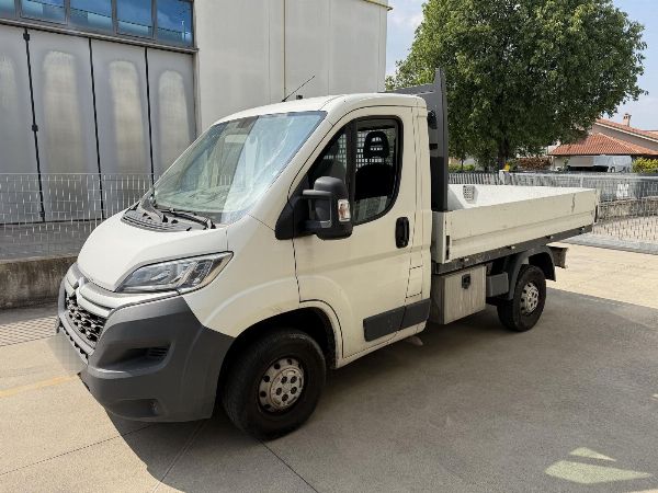 Citroen Jumper e Renault Trafic - Attrezzature edili - Liquidazione Giudiziale 10/2026 - Tribunale di Bolzano