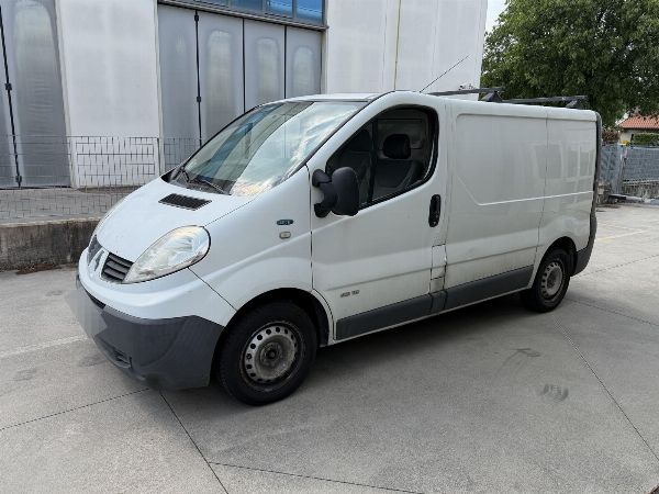 Citroen Jumper e Renault Trafic - Attrezzature edili - Liquidazione Giudiziale 10/2026 - Tribunale di Bolzano