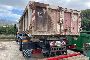 N.&ordm; 2 camiones portacontenedores pesados con gr&uacute;a IVECO Magirus 260S/E4 2