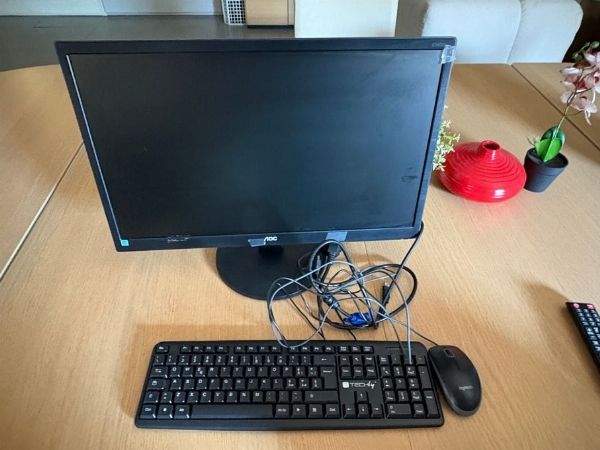 Mobili e equipamentos de escritório - Liquidação Judicial 168/2024 - Tribunal de Turim