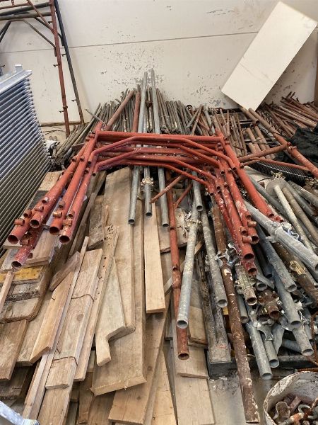 Furgoni, - Attrezzatura da cantiere - Liquidazione Giudiziale n. 2/2026 - Tribunale di Ancona