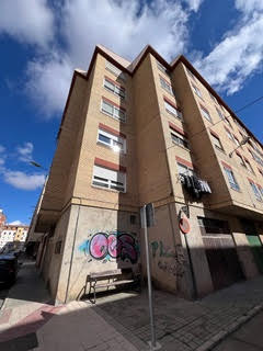 Deux logements et un débarras à Humanes et Aranda de Duero - Section du commerce du Tribunal d’instance de Burgos n°1
