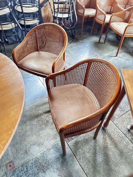 M&oslash;bler og utstyr til serveringsbransjen - Kontrollert likvidasjon 93/2025 - Tingretten i Vicenza