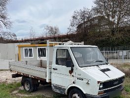 Caseificio, macchinari e attrezzature, - Impianto fotovoltaico e autocarri