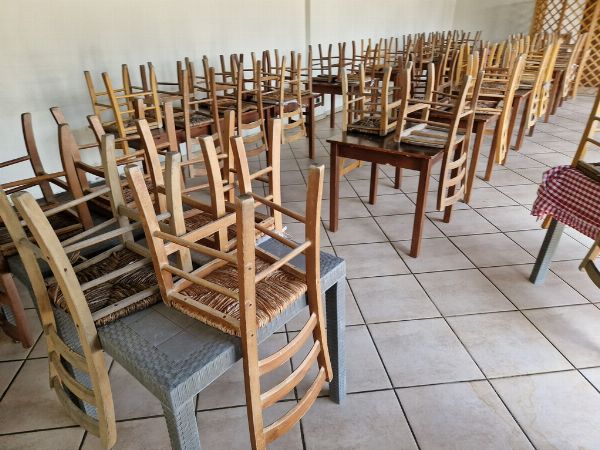 Innredning og utstyr for serveringsbransjen - Prefabrikkert struktur - Rettslig avvikling 3/2025 - Domstolen i Caltagirone
