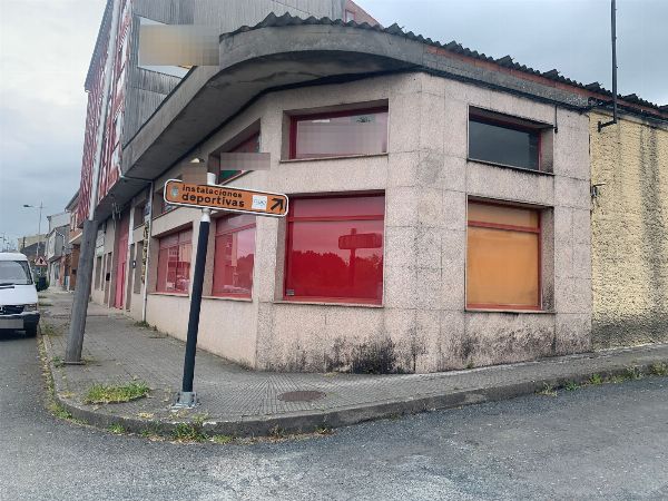 Zwei l&auml;ndliche Grundst&uuml;cke und ein Gewerbelokal in Pontevedra &ndash; Handelsgericht Nr. 1 von Pontevedra