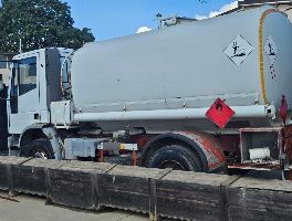 Road tractor and tractors - Trailers and tank truck