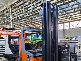 Carrelli elevatori e transpallet